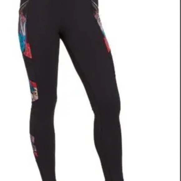 CALIA by Carrie Underwood Essential Mesh Leggings Size XS Black Pockets - Picture 2 of 11